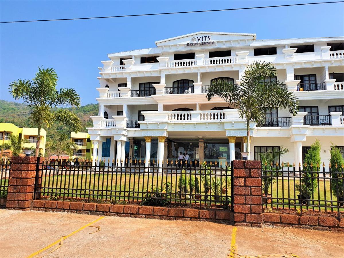 VITS Excellensea Karde Beach Dāpoli Exterior foto