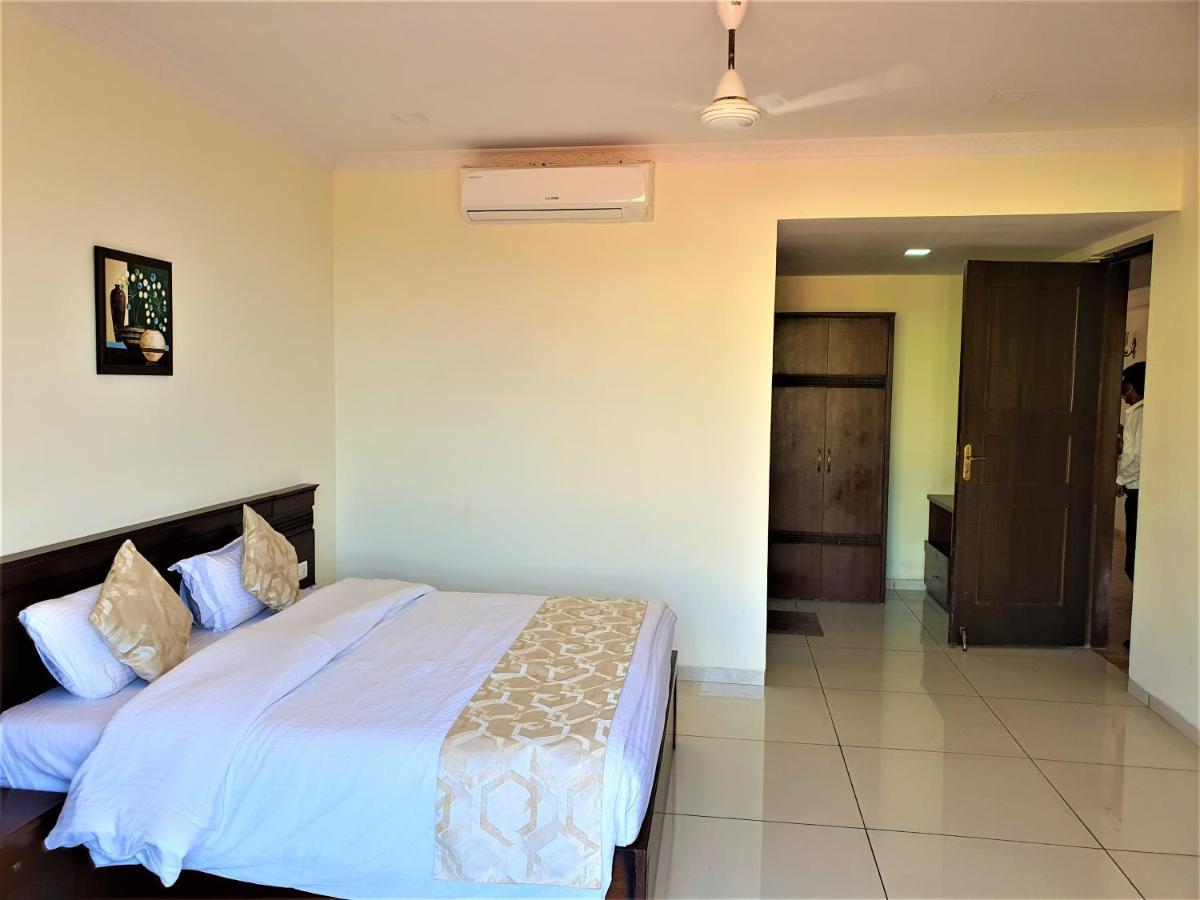VITS Excellensea Karde Beach Dāpoli Exterior foto