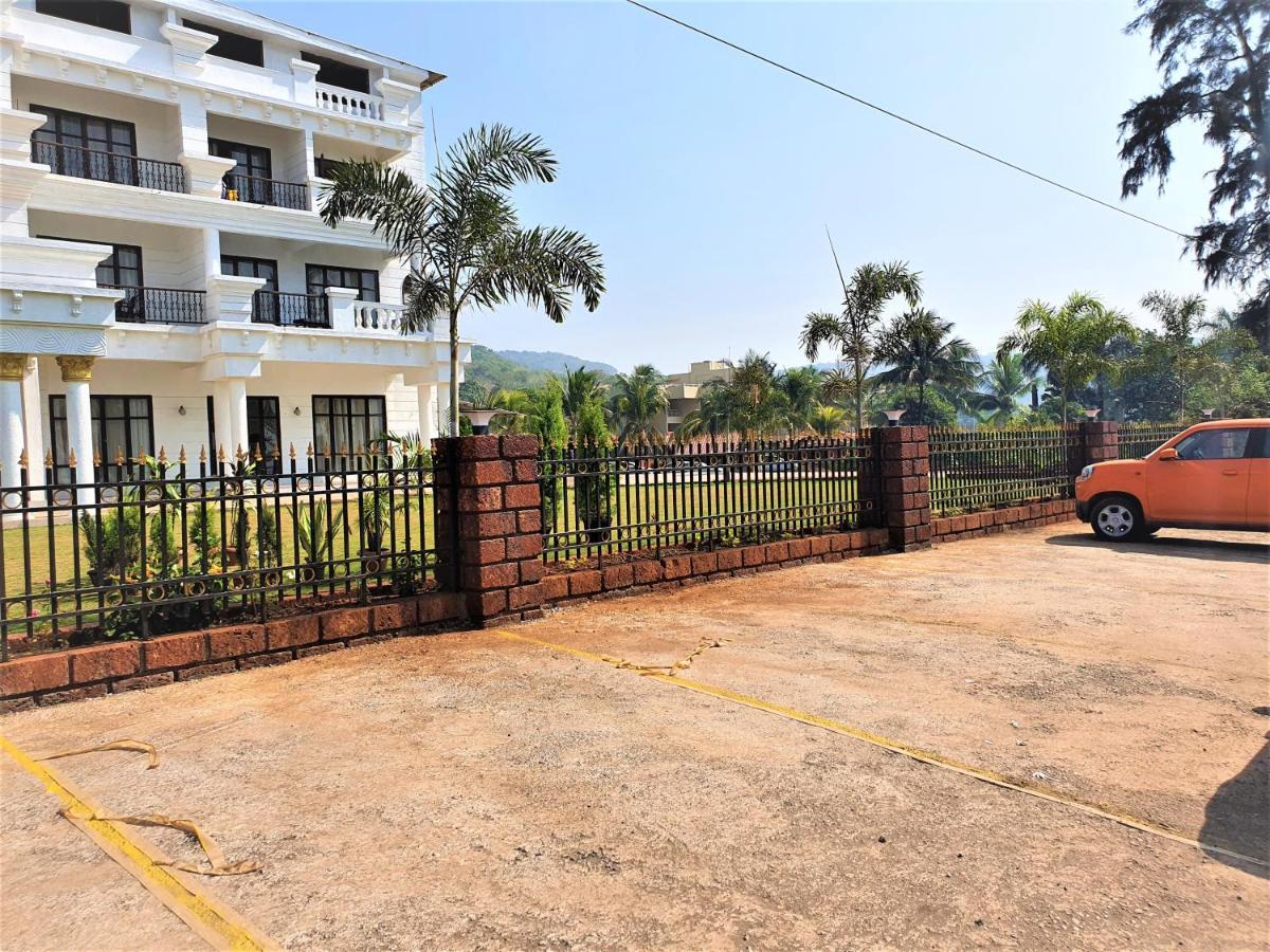 VITS Excellensea Karde Beach Dāpoli Exterior foto