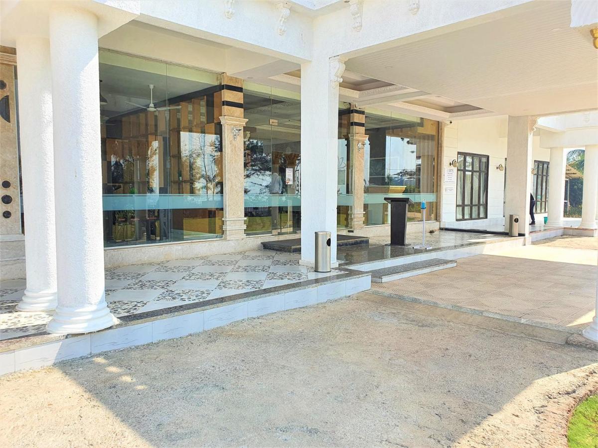 VITS Excellensea Karde Beach Dāpoli Exterior foto